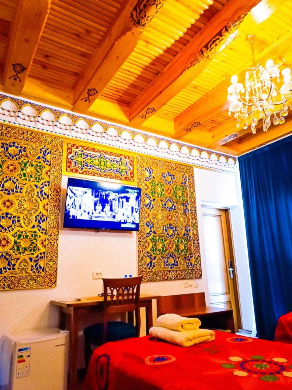 Meros Hotel Buchara Exterior foto